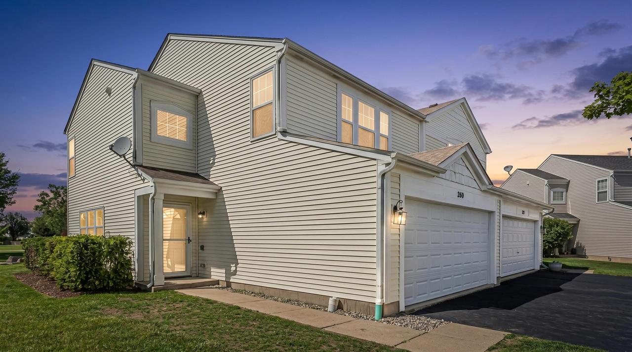 260 Wedgewood Cir., Lake In The Hills, IL 60156