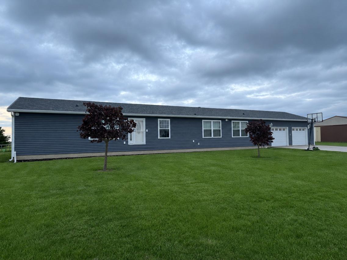 2730 E State Route 9, Rankin, IL 60960