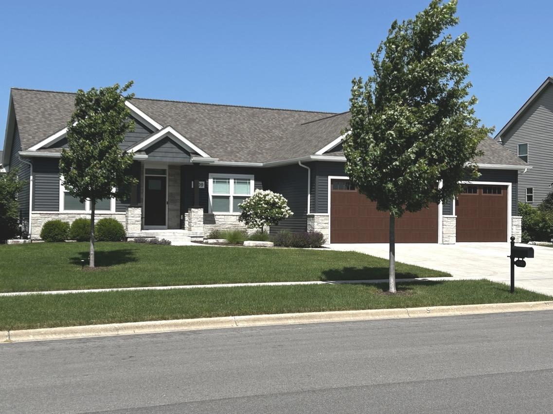 1909 Constitution St., Sycamore, IL 60178