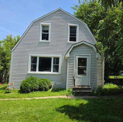 New Homes For Sale This Week That Attend Round Lake Senior High School: June 26th to July 2nd