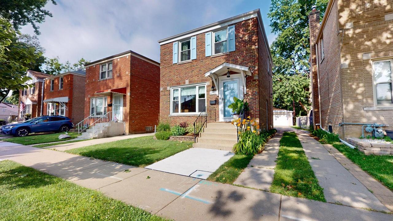 4156 Elm Ave., Brookfield, IL 60513