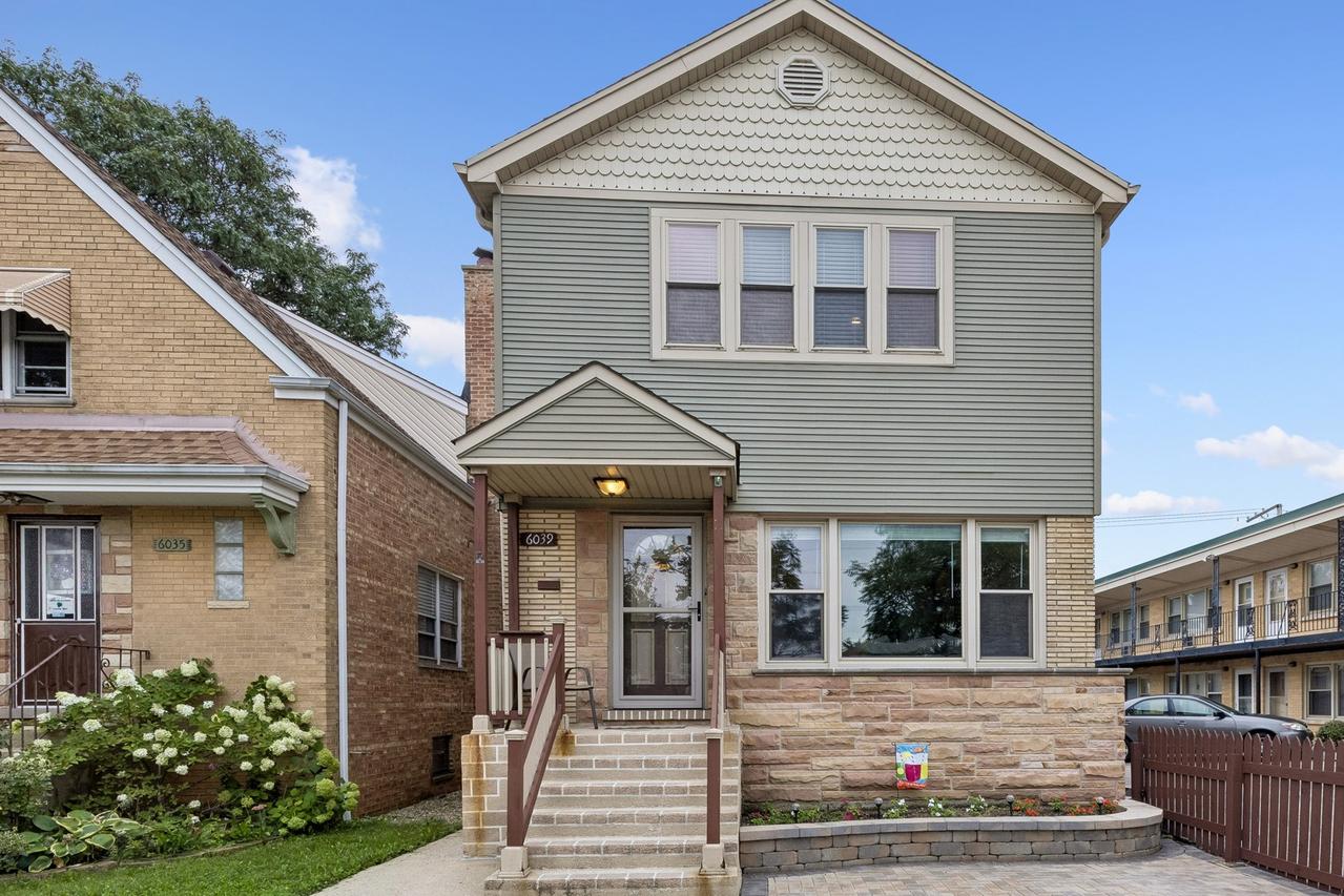 6039 W Montrose Ave., Chicago, IL 60634