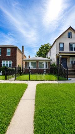 New Homes with Master Bedrooms on the 1st Floor in South Chicago: July 4th to July 10th