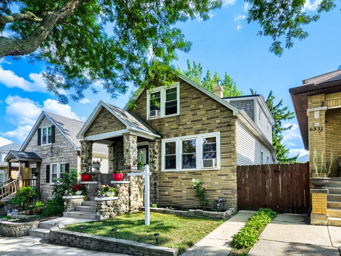 6329 W School St., Chicago, IL 60634