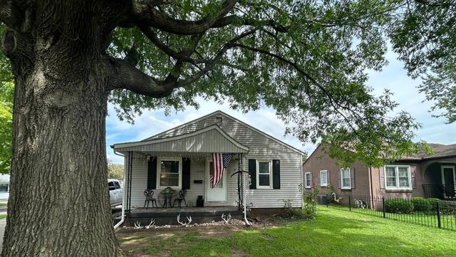 New Homes with Master Bedrooms on the 1st Floor in Pekin: June 27th to July 3rd