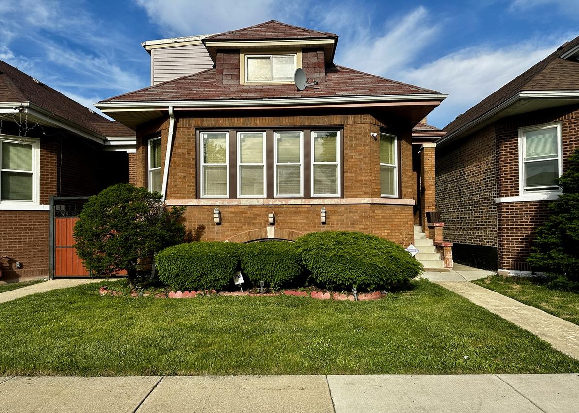 7241 S Talman Ave., Chicago, IL 60629