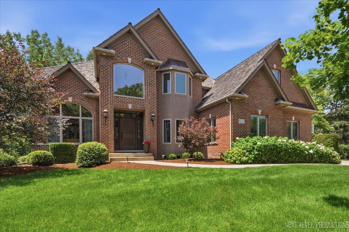 632 Waters Edge Dr., South Elgin, IL 60177