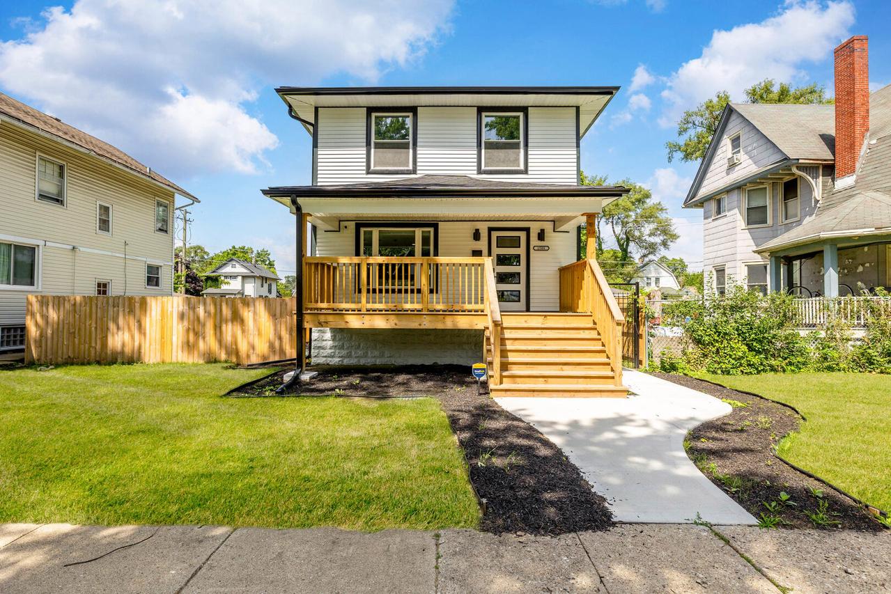 1508 S 7th Ave., Maywood, IL 60153