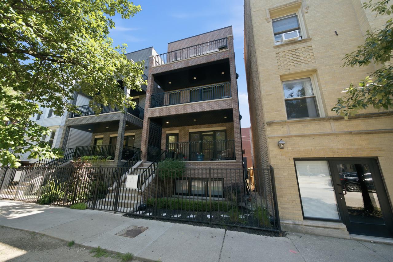 1145 W Addison St. #3, Chicago, IL 60613