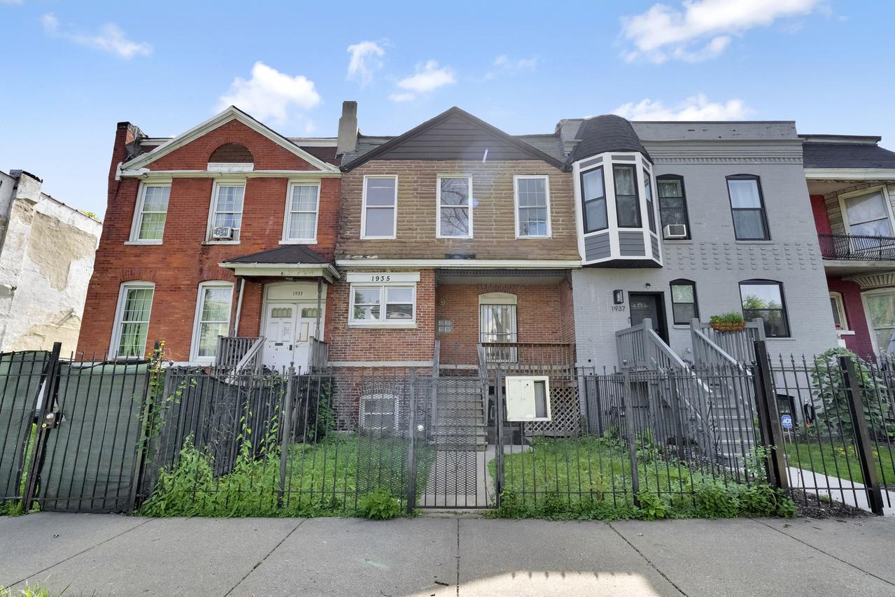 1935 S Christiana Ave., Chicago, IL 60623