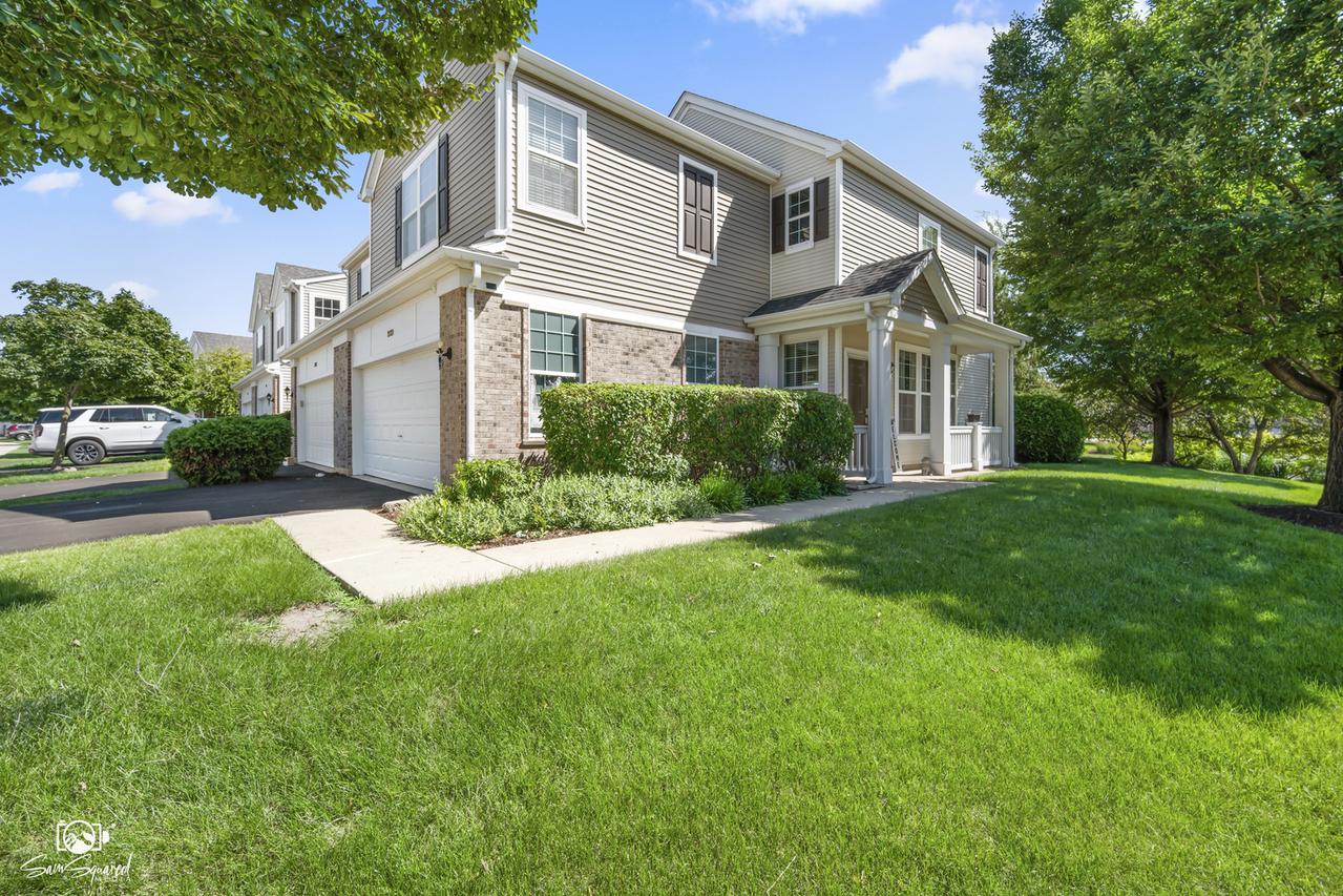 202 Portage Ln. #D, Yorkville, IL 60560