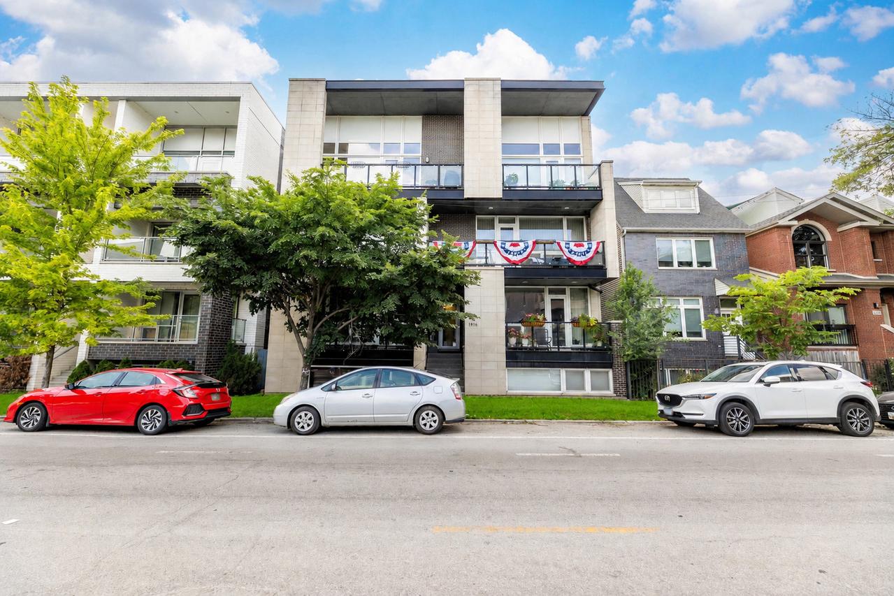 1816 N California Ave. #3S, Chicago, IL 60647