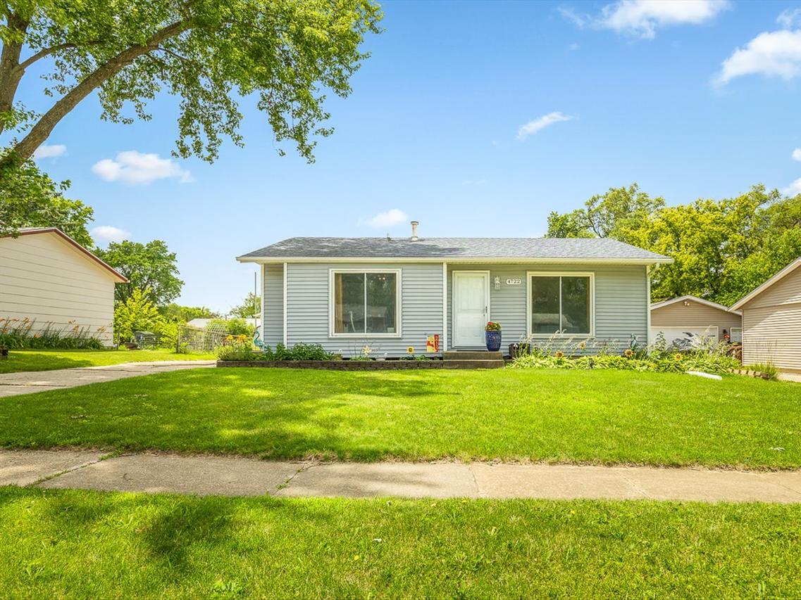 4722 Cheshire Pl., Loves Park, IL 61111