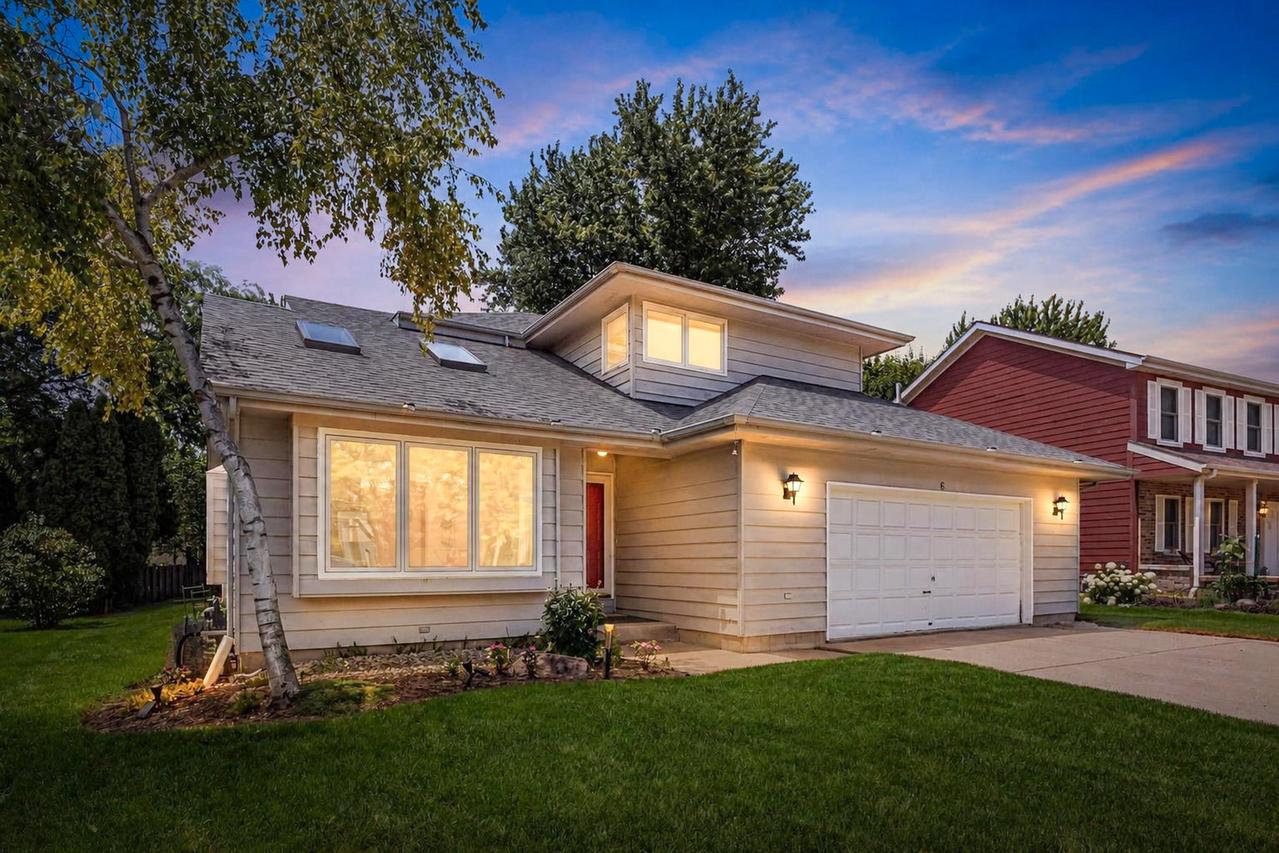 6 Spinnaker Ct., Third Lake, IL 60030