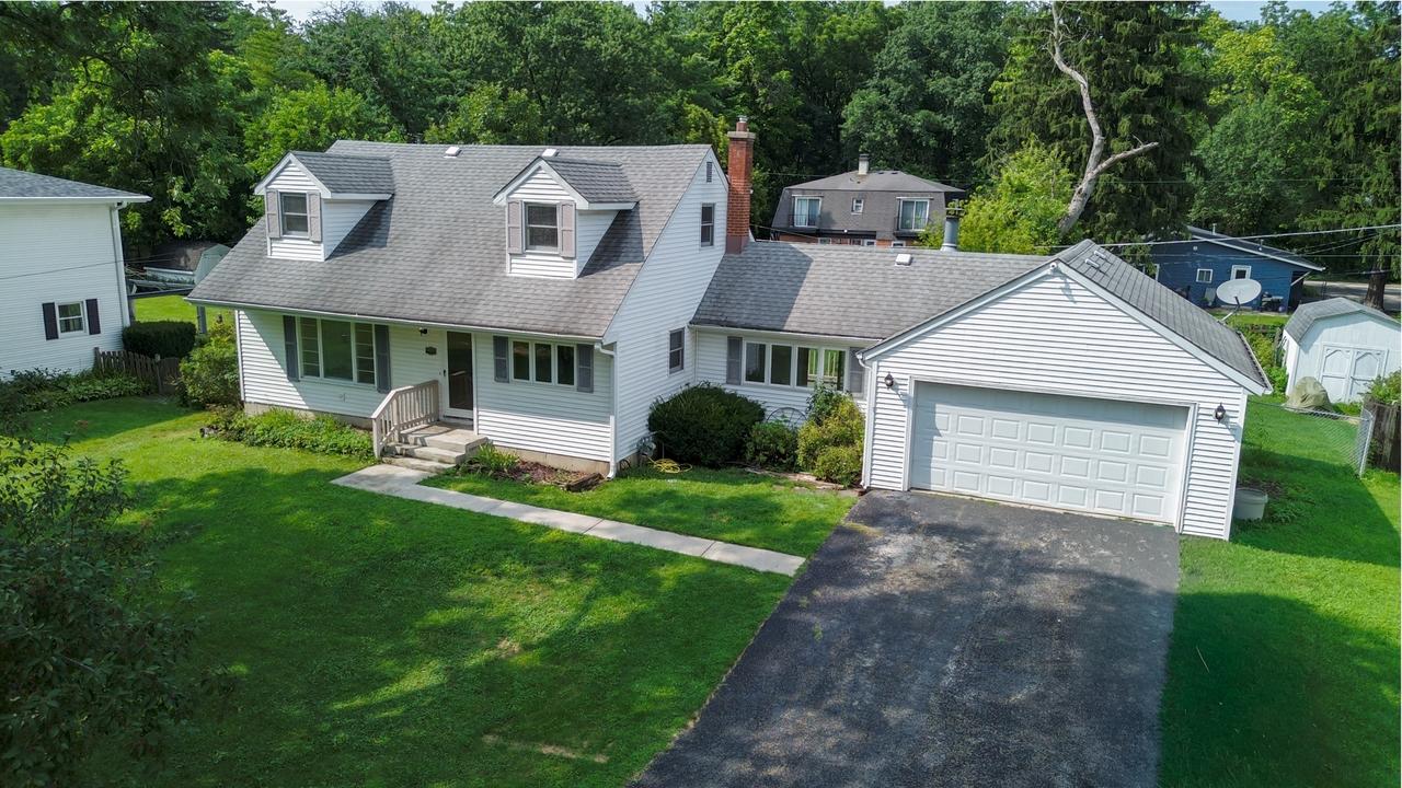 28916 W Main St., Cary, IL 60013