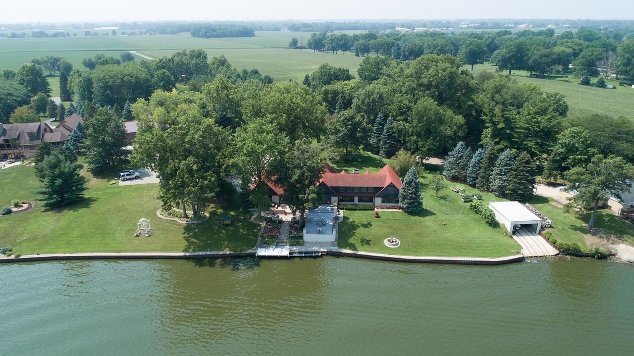 701 Hill Dr., Rock Falls, IL 61071