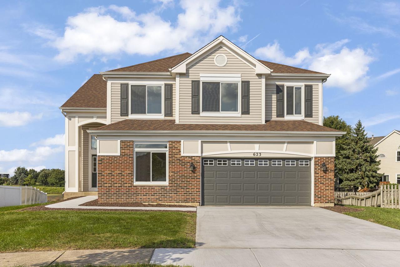 623 Wintergreen Cir., Naperville, IL 60540