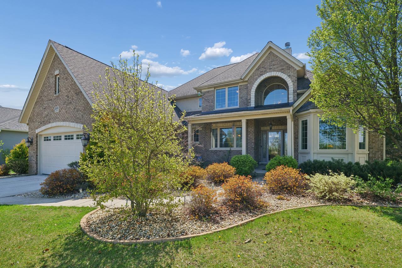 26009 W Stewart Ridge Dr., Plainfield, IL 60585