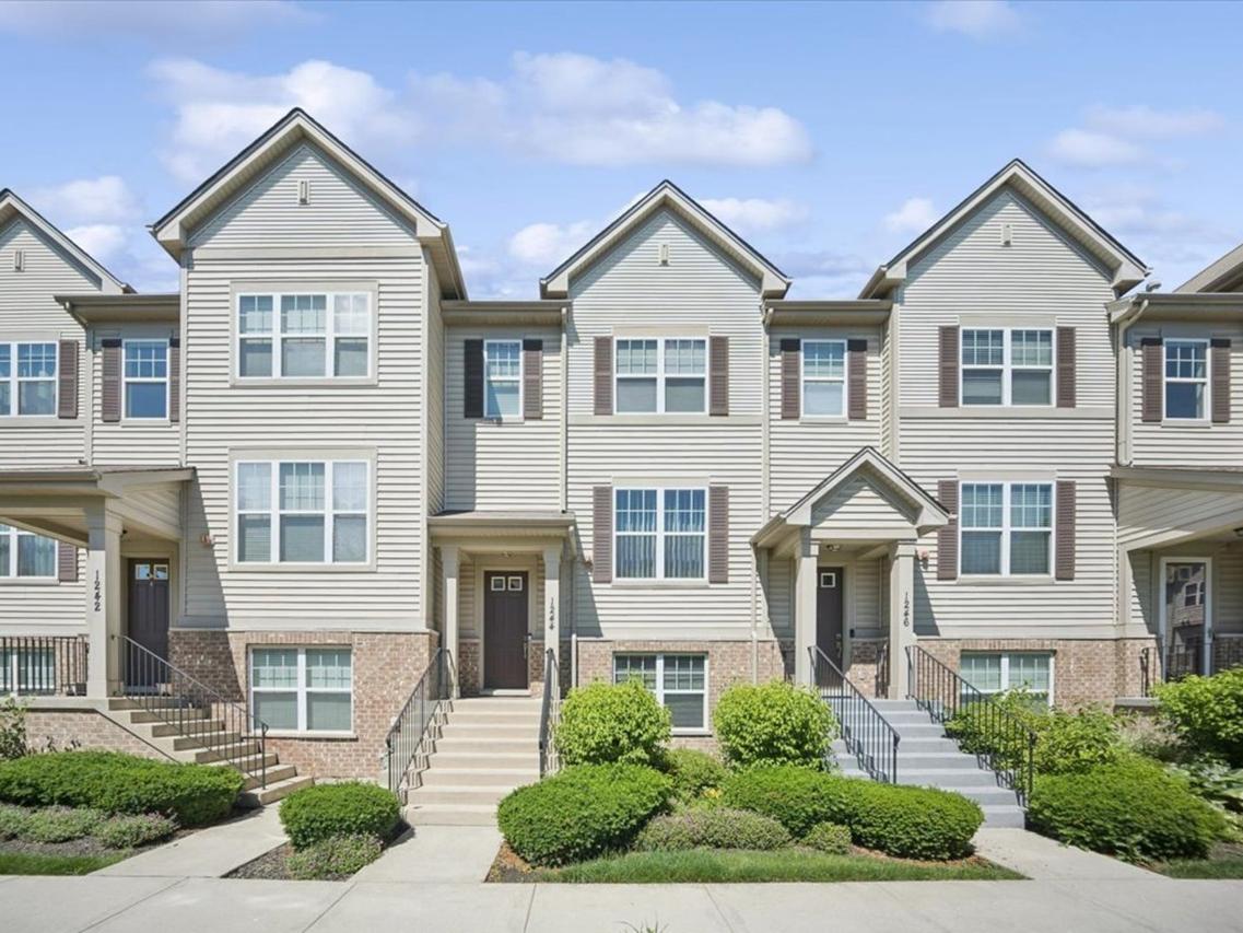 1244 Evergreen Ave., Des Plaines, IL 60016