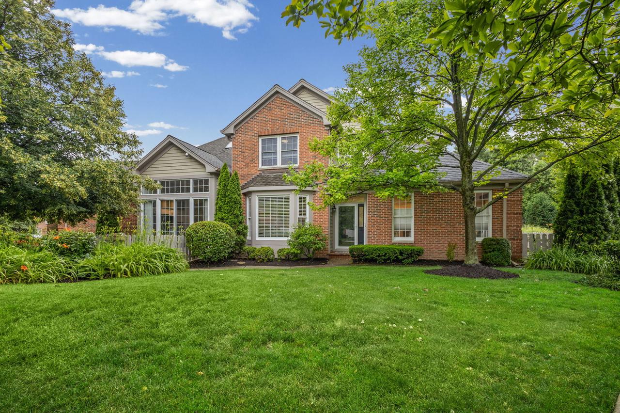 2064 Norwich Ct., Glenview, IL 60026