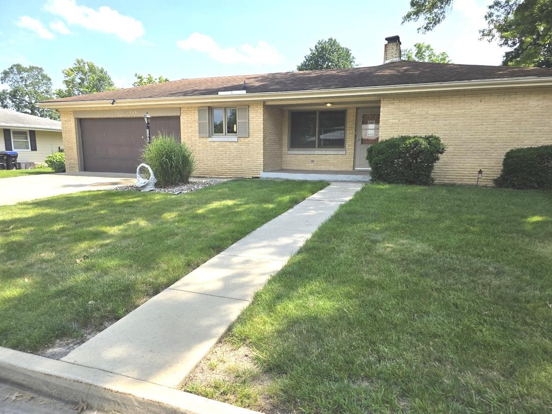 1308 Anderson St., Bloomington, IL 61701