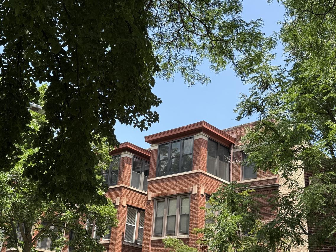 5869 N Glenwood Ave. #3, Chicago, IL 60660