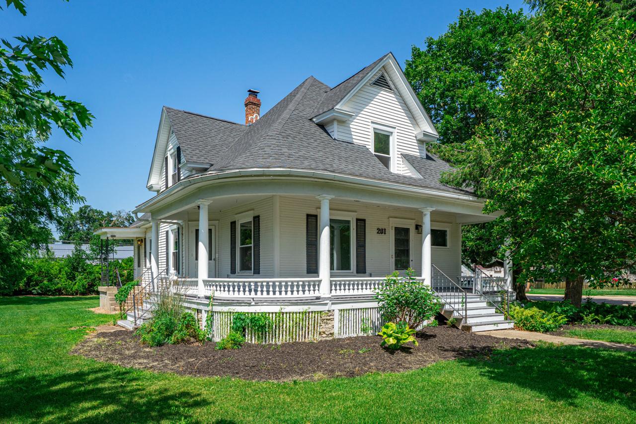 201 S Elida St., Winnebago, IL 61088