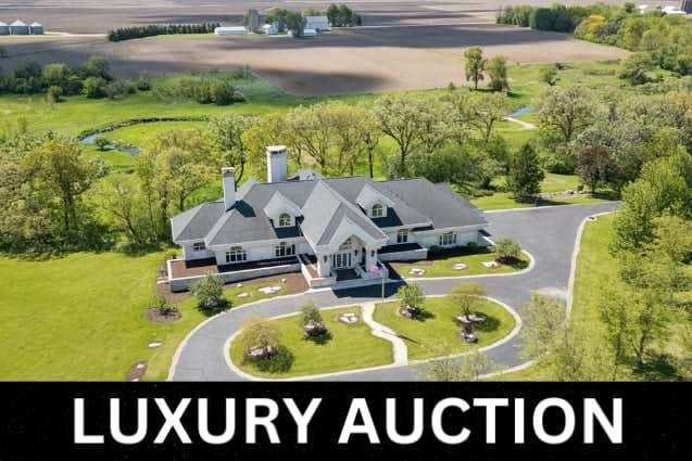 48w999 Hinckley Rd., Big Rock, IL 60511