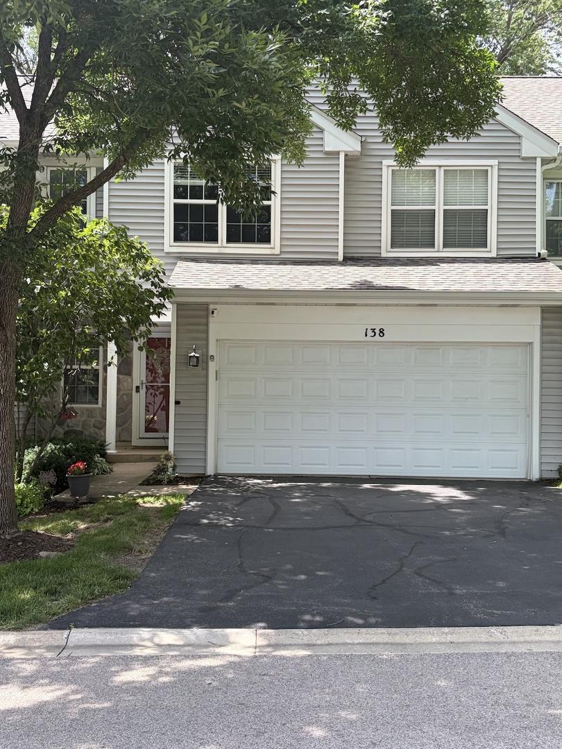 138 Parkview Dr., Wauconda, IL 60084