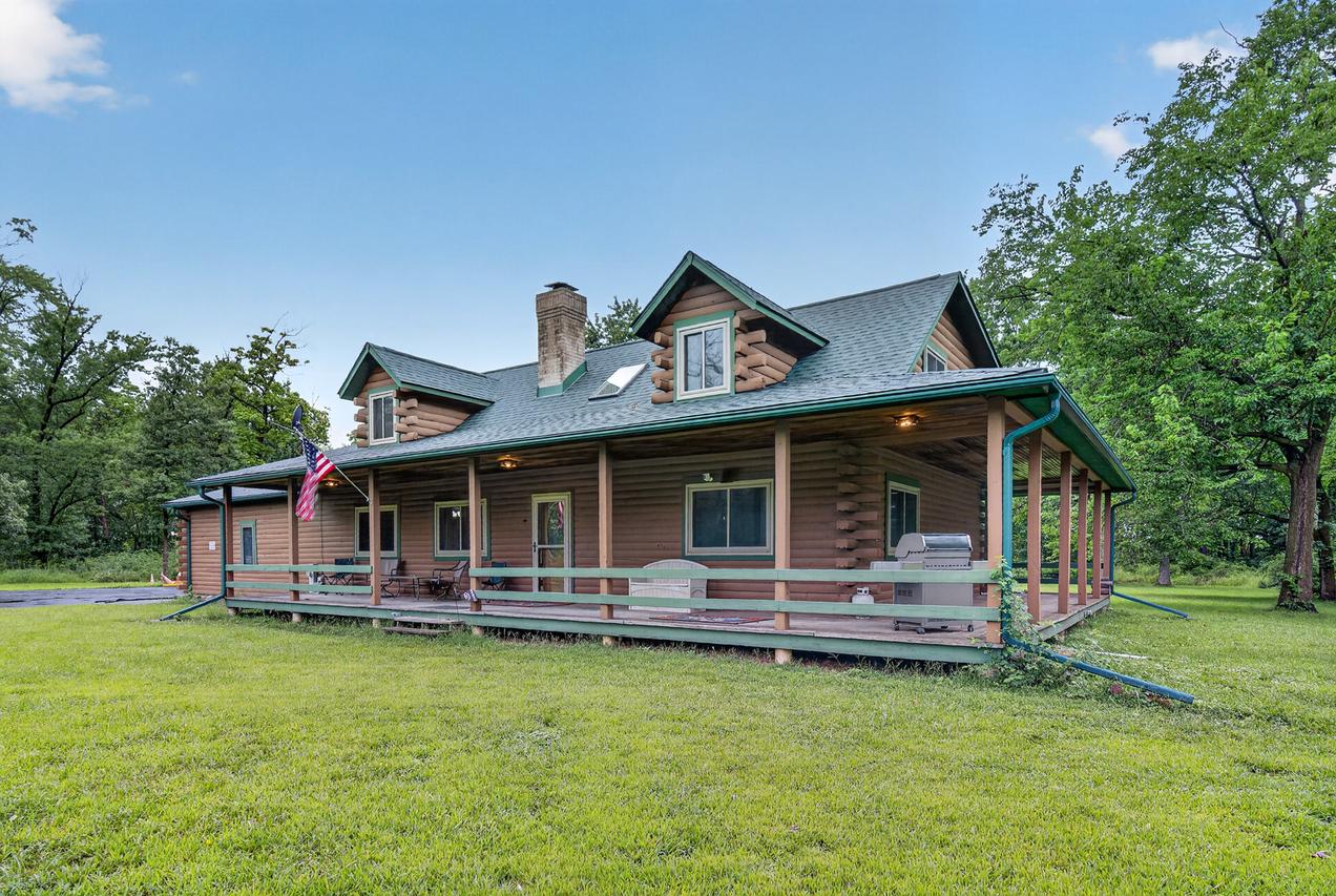 22626 Smiley Rd., Custer Park, IL 60481