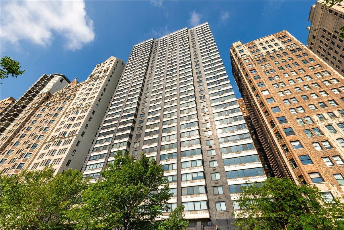 1440 N Lake Shore Dr. #10C, Chicago, IL 60610
