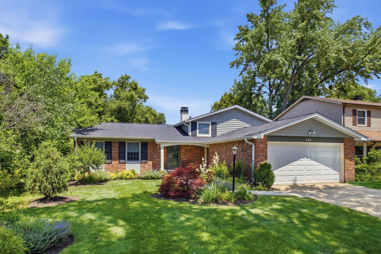 460 Trinity Ct., Buffalo Grove, IL 60089