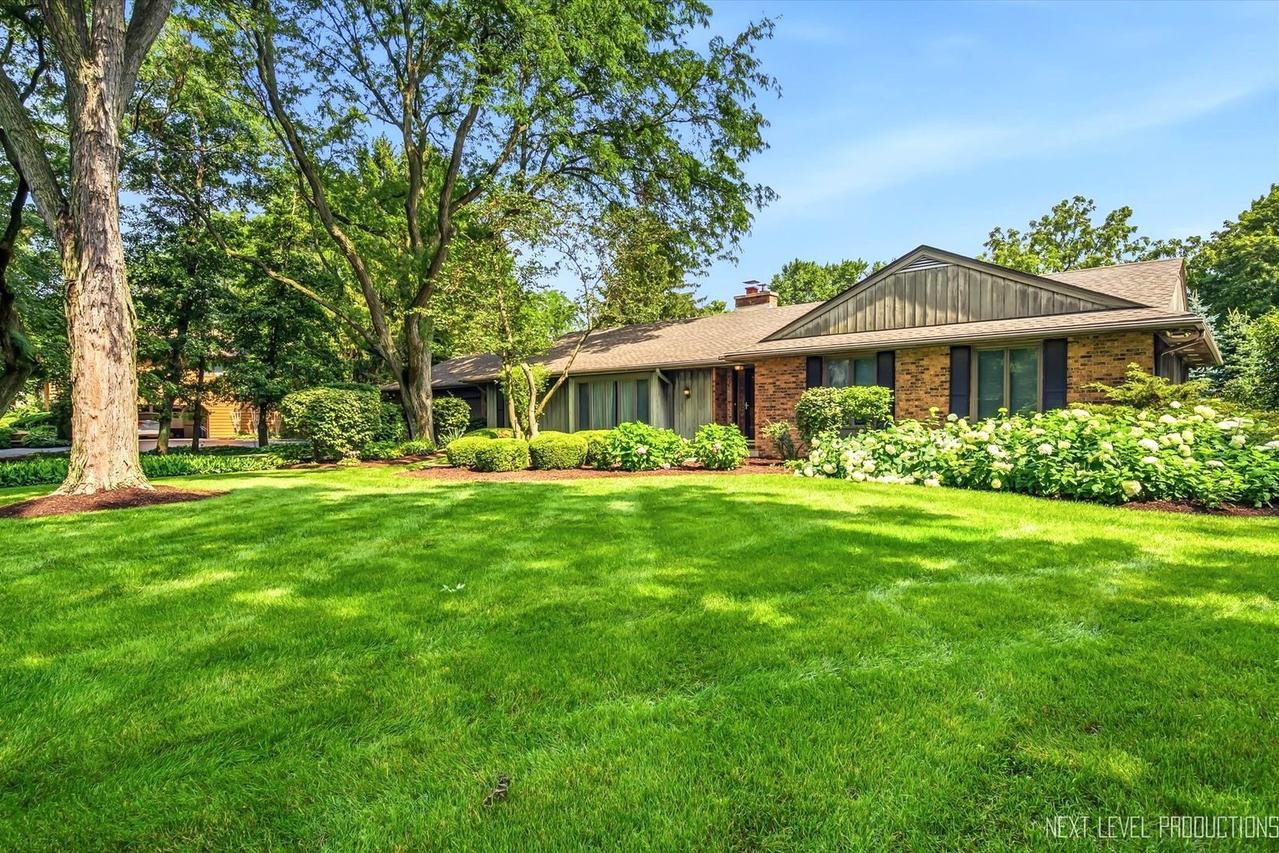 39w390 Juliet Dr., Elgin, IL 60124