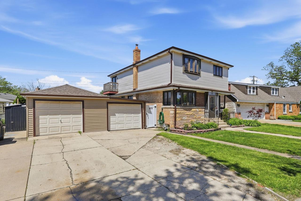 4656 25th Ave., Schiller Park, IL 60176
