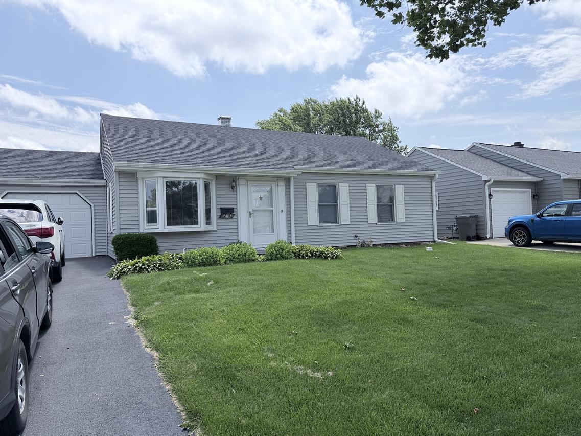 15013 Huntington Ct., Orland Park, IL 60462