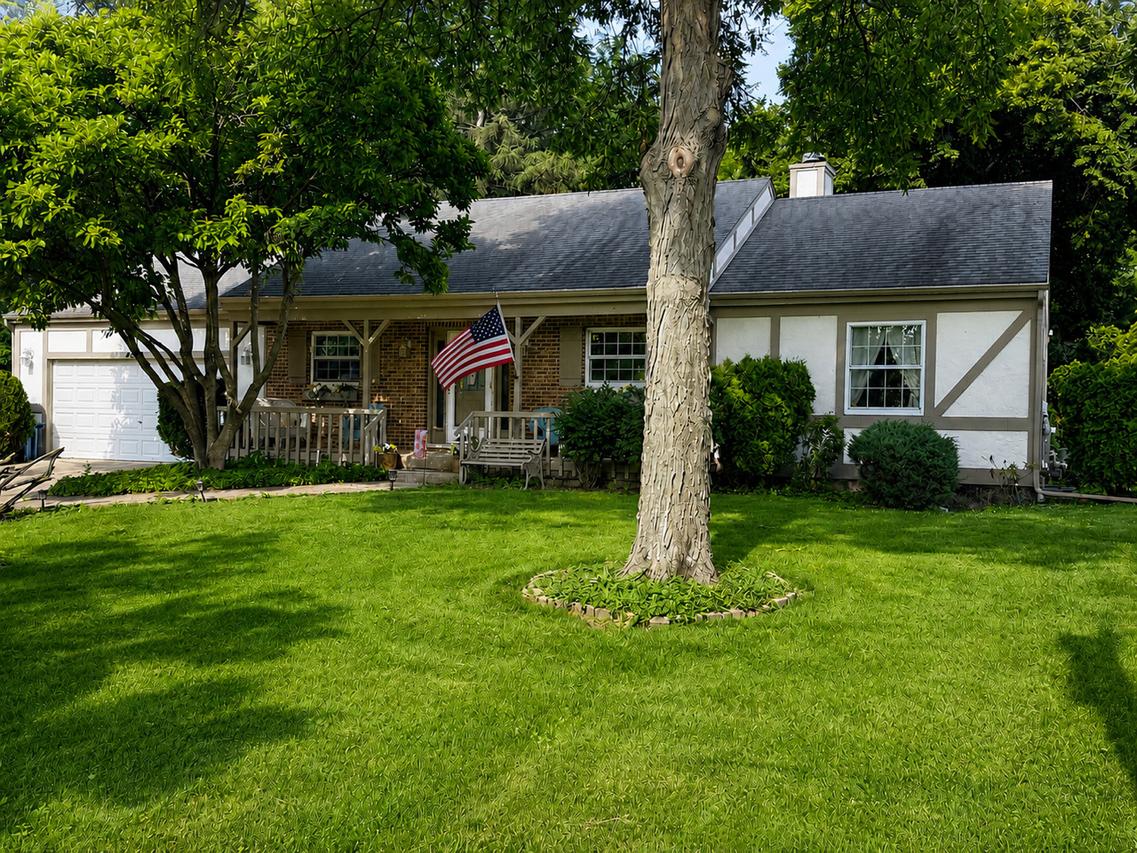 4079 Sterling Rd., Downers Grove, IL 60515