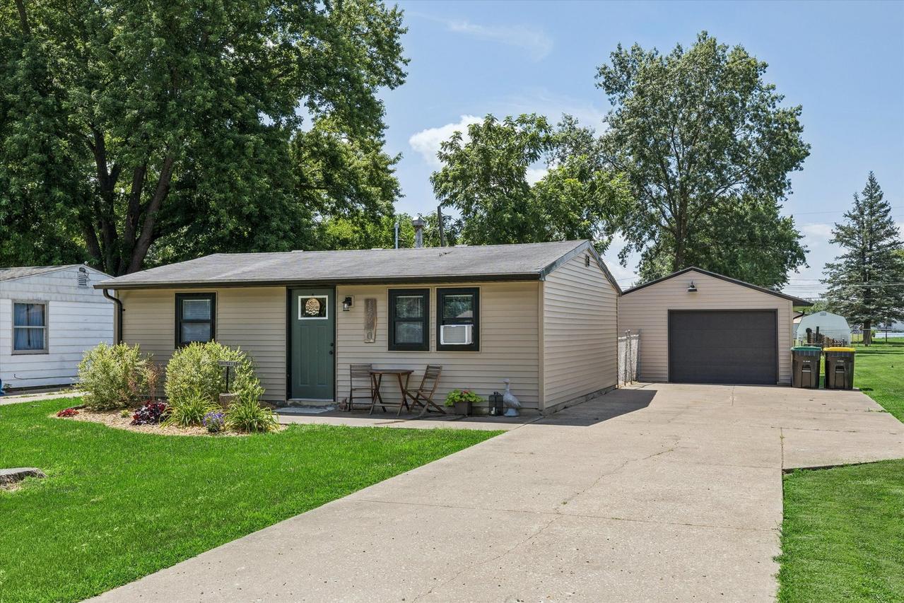 1710 114th Ave., Milan, IL 61264