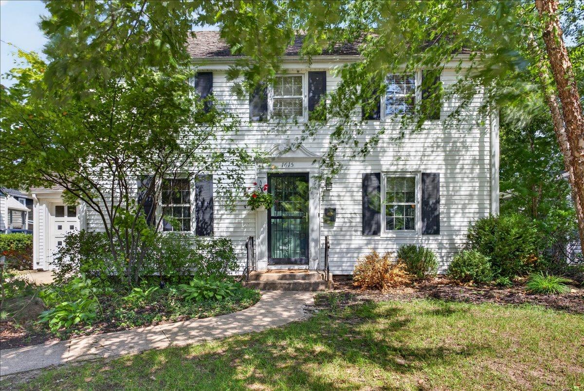 1615 Carney Ave., Rockford, IL 61103