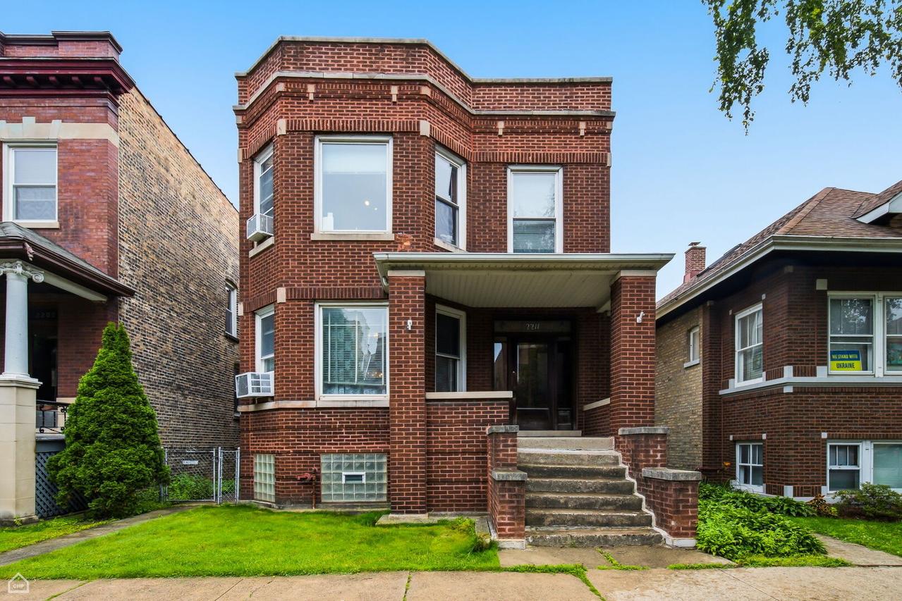 2211 W Cortez St., Chicago, IL 60622