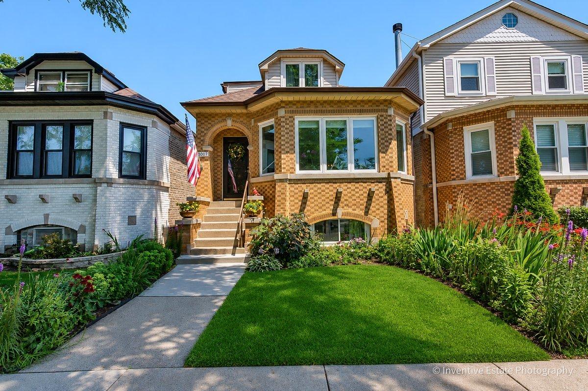 6007 N Newburg Ave., Chicago, IL 60631