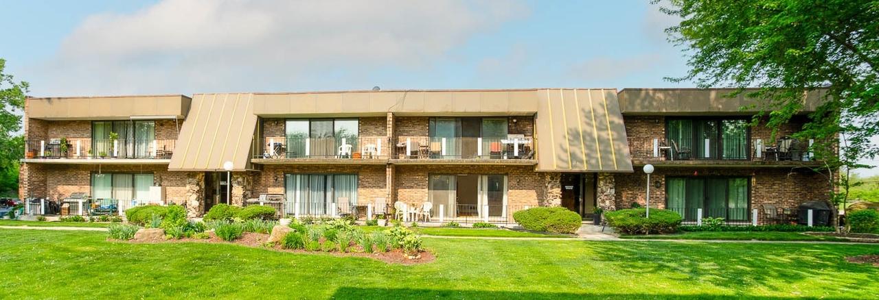 11104 O Gorman Dr. #41B, Palos Hills, IL 60465