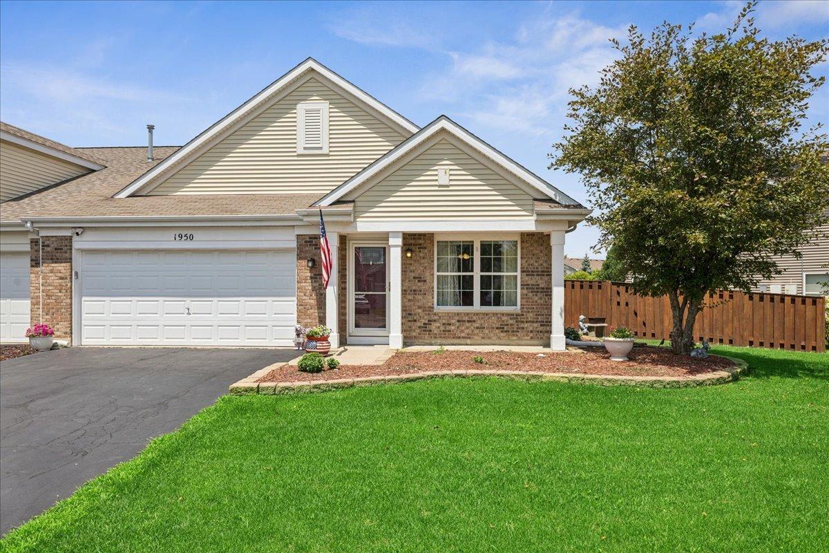 1950 Diamond Head Tr., Pingree Grove, IL 60140