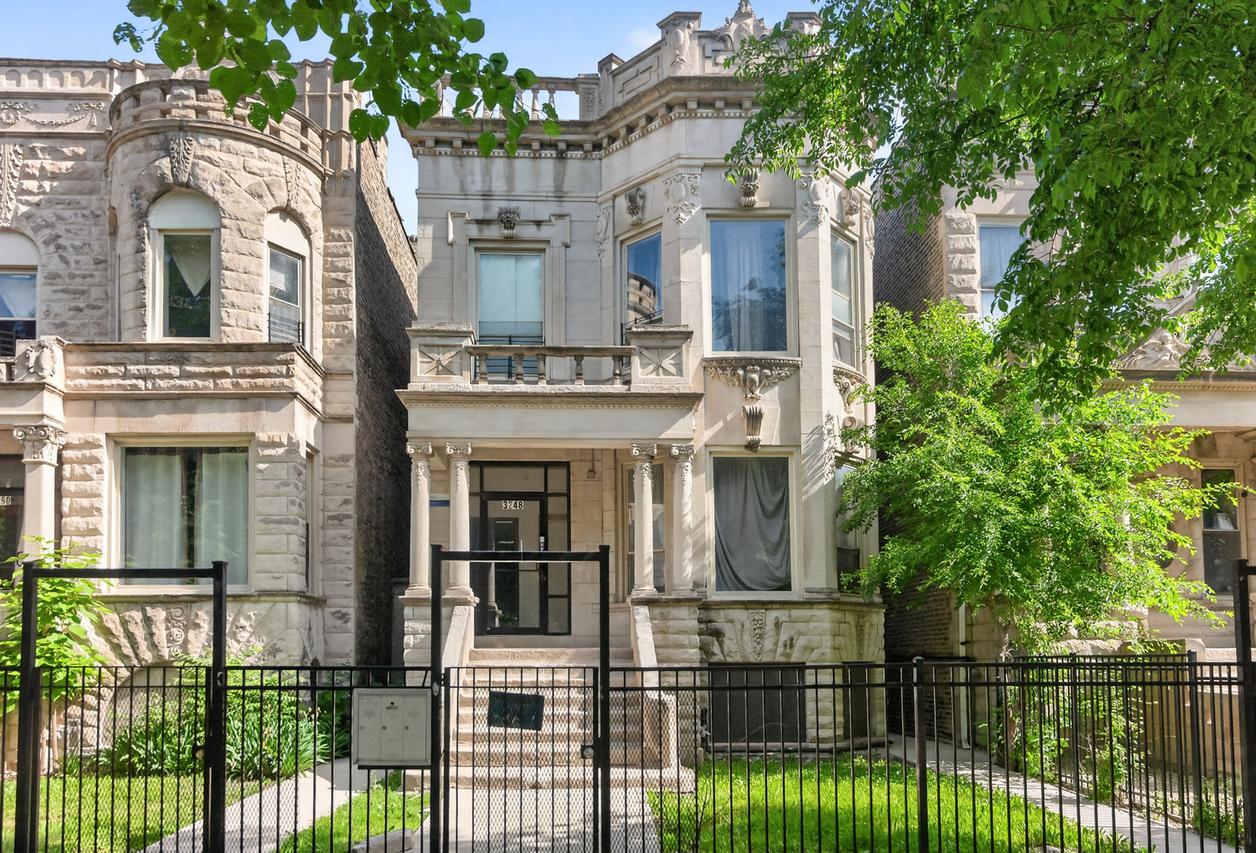 3248 W Douglas Blvd., Chicago, IL 60623