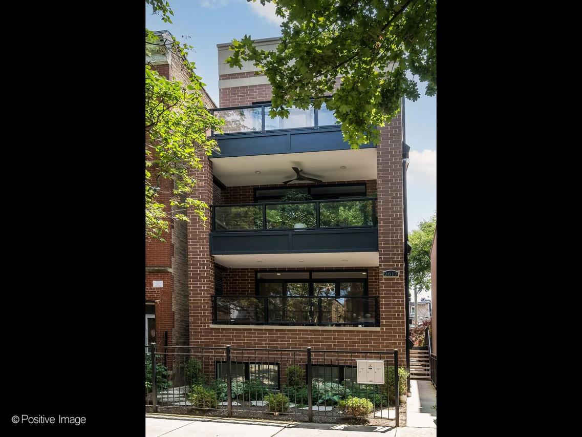 2017 W Crystal St. #1, Chicago, IL 60622