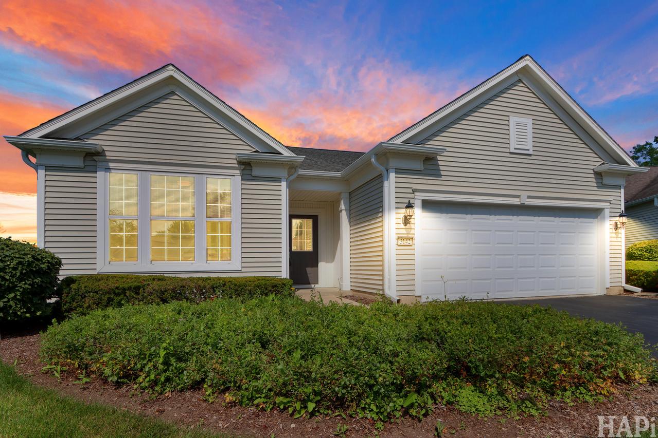3142 Ravinia Cir., Mundelein, IL 60060