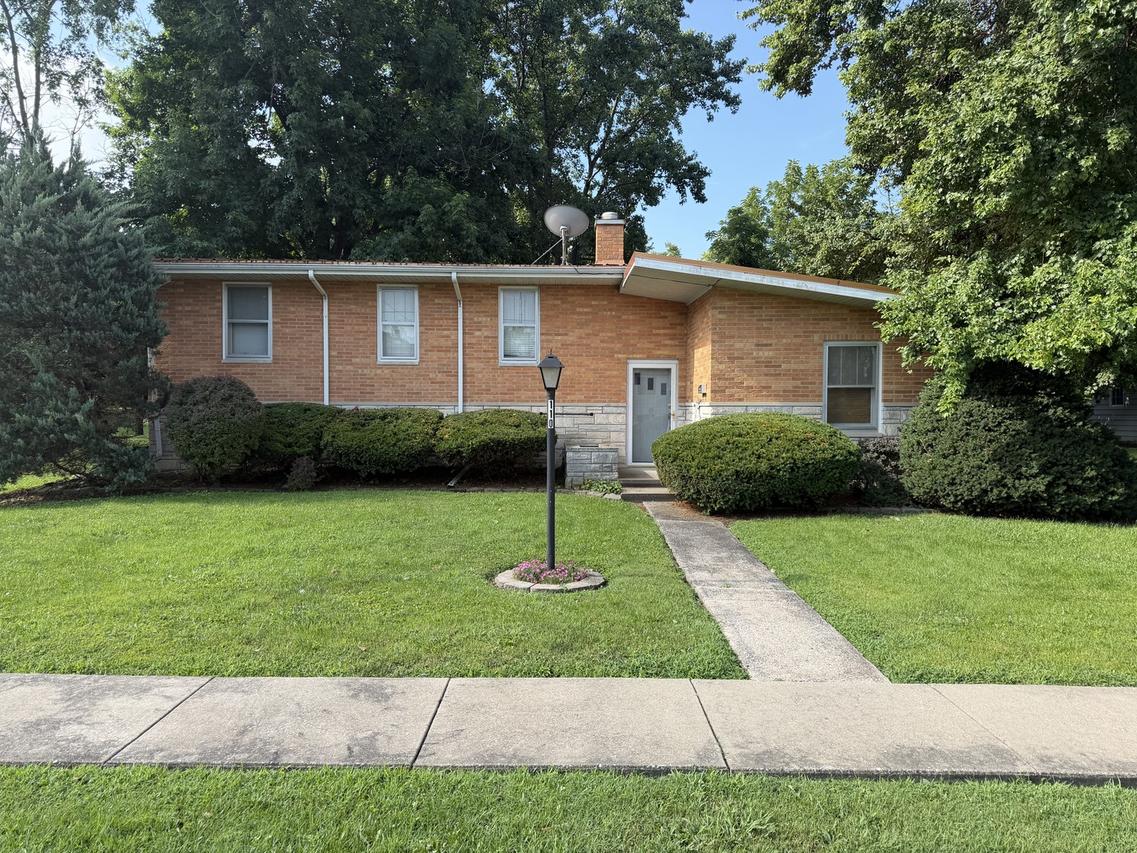 110 E Kaskaskia St., Pinckneyville, IL 62274
