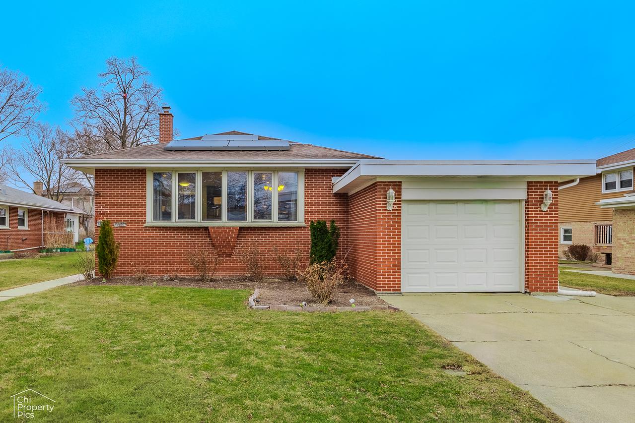 9113 Belleforte Ave., Morton Grove, IL 60053