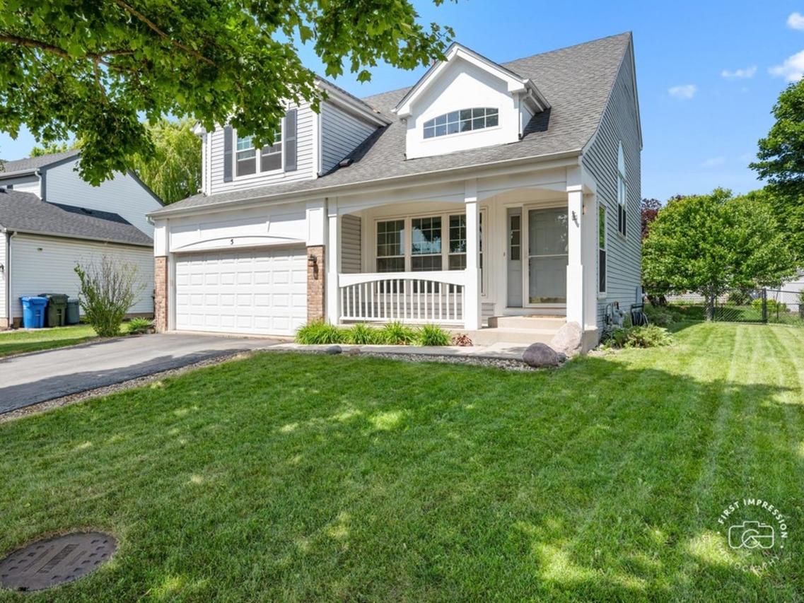 5 Ridge Ct., South Elgin, IL 60177