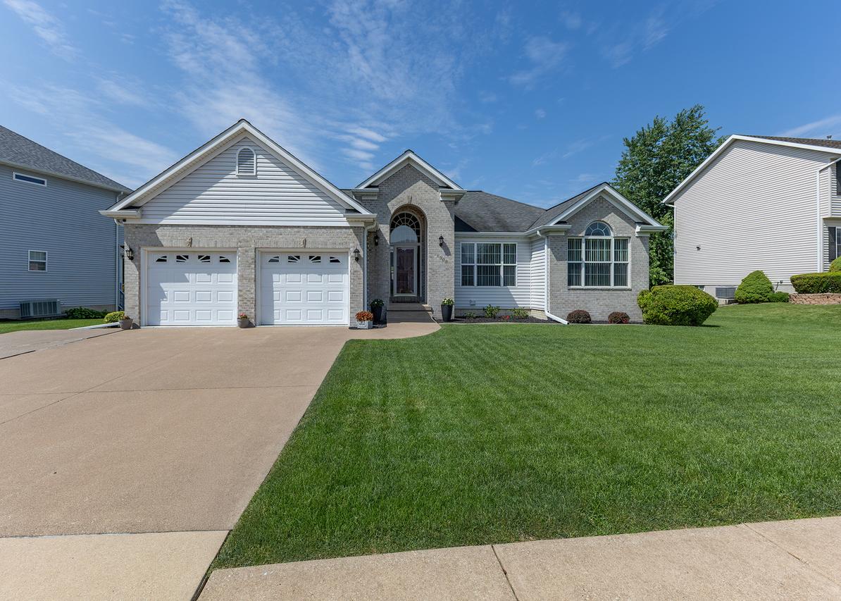 1508 E 5th St., Coal Valley, IL 61240