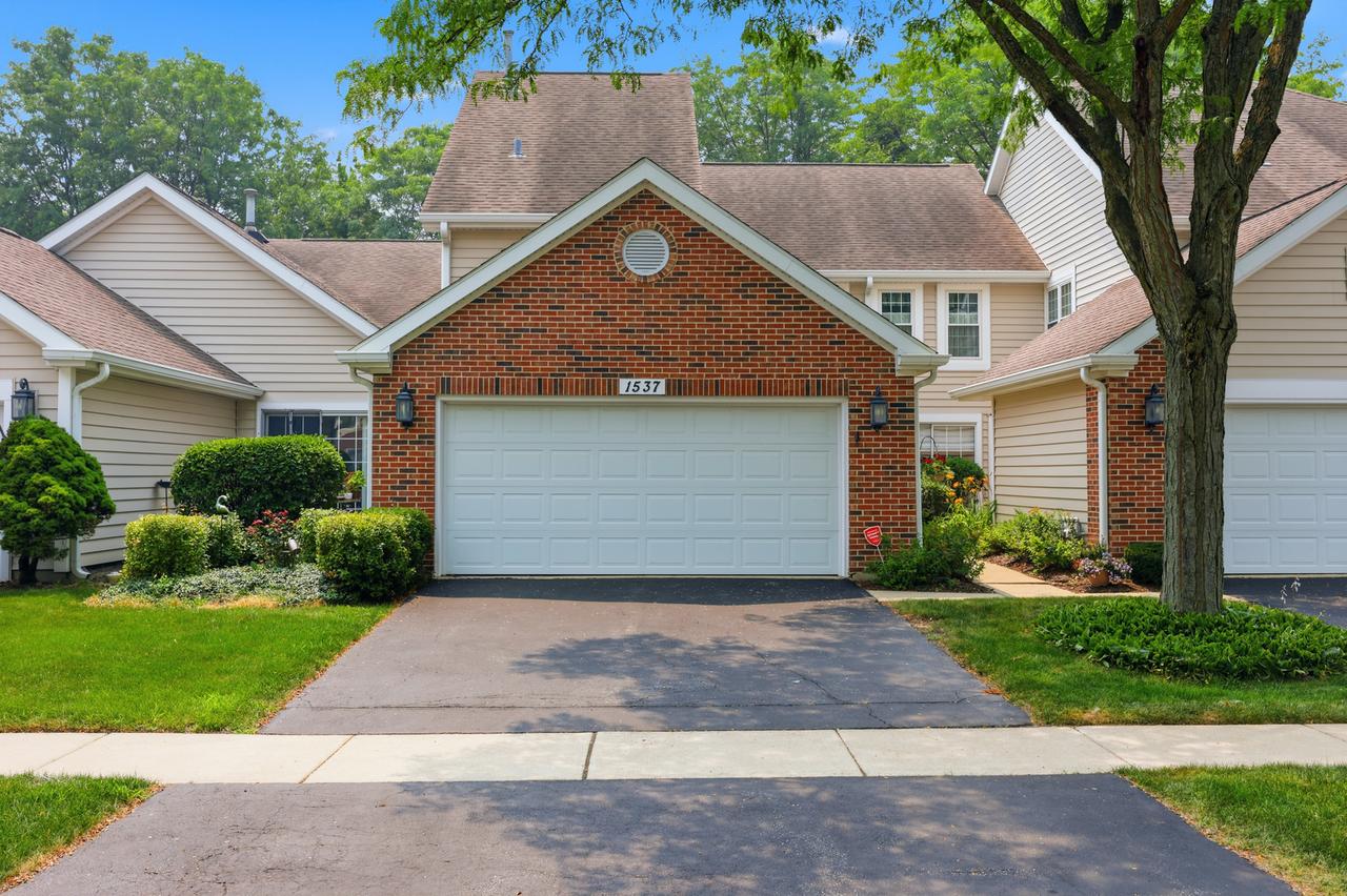 1537 Stevens Dr., Schaumburg, IL 60173
